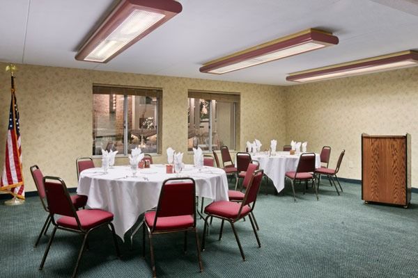 Courtyard By Marriott Toledo West Hotel Facilități foto